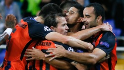 Shakhtar Donetsk-Napoli 2-1, Milik non basta, esordio amaro per Sarri