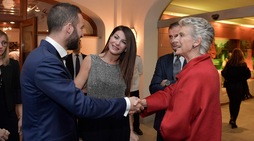 Juventus, brindisi natalizio: c'è anche Ilaria D'Amico