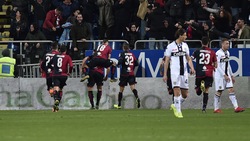 Serie A, Cagliari-Parma 2-1: Pavoletti show, due gol da tre punti