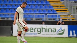 Dzeko resta a secco, la Roma pareggia con il Cagliari
