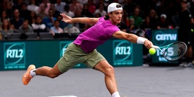 Musetti, vince l’emozione: con Djokovic non c’è match