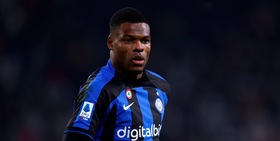 Inter, su Dumfries pressing del Chelsea. Ma occhio a United e Tottenham