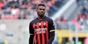 Milan, per Leao seconda panchina di fila: la scelta di Pioli fa rumore