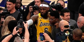 LeBron James, il Prescelto diventa Inimitabile