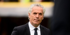 Milan, senti Donadoni: "Non bruciate De Ketelaere!"