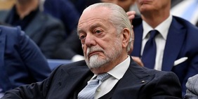 Se De Laurentiis dice: "No ai fondi e Sky sta per chiudere in Italia..."