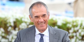 "Chi compra l'Inter fa un affare", intervista a Cottarelli