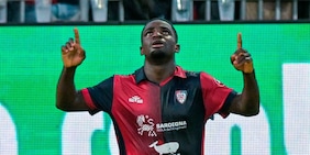 Luvumbo, il nuovo Suazo vuole salvare il Cagliari: un talento per Ranieri