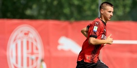 Milan, Giroud fuori? I tifosi hanno la soluzione: Camarda!