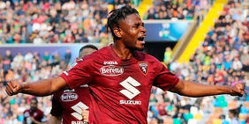Zapata delle meraviglie: di testa è il miglior bomber della Serie A