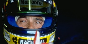 Senna, il mito delle corse di nuovo in vita a Torino