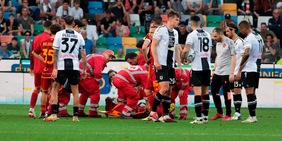 "Defibrillatore in ogni campo, è l'unica salvezza: in Italia siamo indietro"