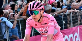 Giro d'Italia, Pogacar prepara il primo colpo da ko
