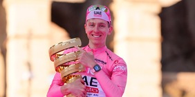 Pogacar, potenza e umanità: vola ai limiti del possibile