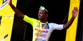 Il capolavoro di Girmay, l’uomo delle prime volte