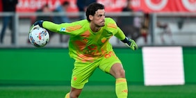 Svilar, da Mourinho a De Rossi: rivincita da raddoppio con la Roma