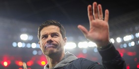 Xabi Alonso 'torna a casa': Liverpool lo invocava in panchina ma ora ama Slot