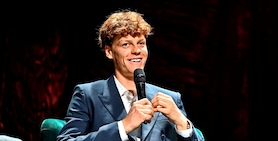 Il nuovo capitolo: “Felice di fare del bene”, fenomenologia di Sinner