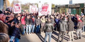 Mezzo flop Toro nella rabbia contro Cairo: in 3mila a urlare “Vendi il club” per 45’