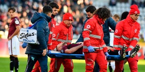 Infortunio Walukiewicz, paura Torino e corsa in ospedale: come sta