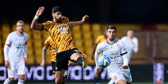 Incredibile a Benevento, aggressione shock per un calciatore