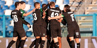 Sassuolo, Grosso prende il volo. Cade il Pisa, Esposito basta allo Spezia