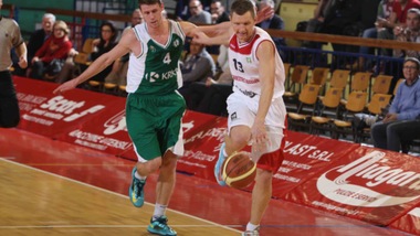 Basket Eurochallenge, Reggio avvicina la qualificazione