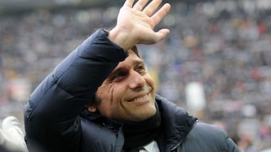 Juve. Conte, torna il buon umore: risate in conferenza