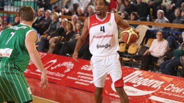 Basket Eurochallenge, Reggio trova il Samara