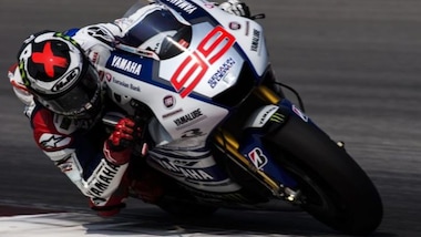 MotoGp: Lorenzo davanti a tutti, Rossi è terzo