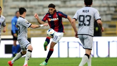 Bologna, Lazaros-Stojanovic assenti alla ripresa dei lavori