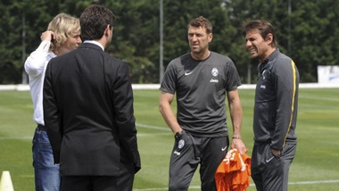 Calciomercato Juve, Conte non dice sì. La società ci riprova