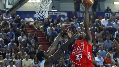 Basket Serie A, Milano favorita Pistoia la Cenerentola