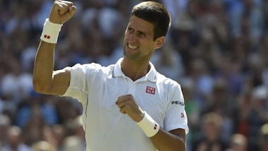 Wimbledon, Djokovic primo finalista