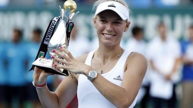 Trionfo Wozniaki. Vinci spazzata via