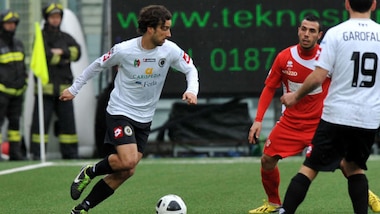 Il Parma cerca il tris rosanero: Lores, Daprelà e Di Gennaro