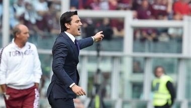 Fiorentina: l'arbitro Pawel dirige la gara col Minsk