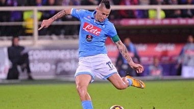 Napoli, lavoro in campo per Higuain e Hamsik