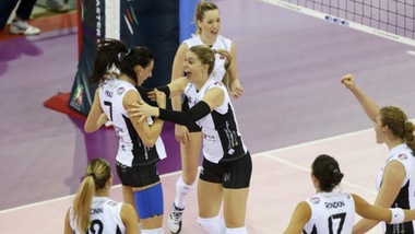 Novara, capolista, a Montichiari. Modena anticipa in tv