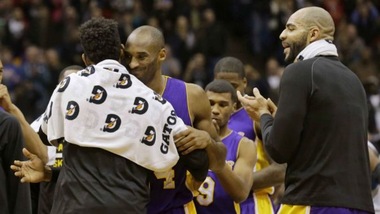 FOTO Nba, Kobe Bryant supera Michael Jordan nella classifica marcatori