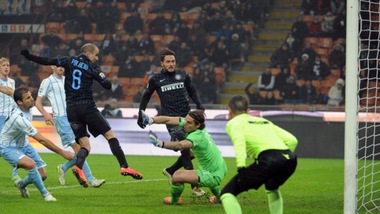 Serie A Inter, che rimonta! Con la Lazio finisce 2-2