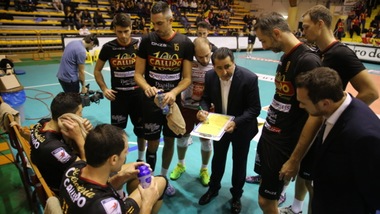 Esonero a Vibo Valentia. Salta la panchina di De Giorgi