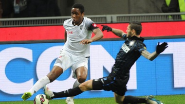 Cesena, Carbonero presente con il Genoa