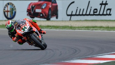 Sbk, nel 2016 Ducati punta in alto