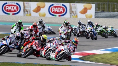 Sbk, Davies: «Ci manca ancora qualcosa»