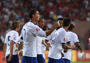 Francia 2016: triplette di Ronaldo e Lewandowski. Volano Portogallo e Polonia