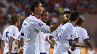 Francia 2016: triplette di Ronaldo e Lewandowski. Volano Portogallo e Polonia