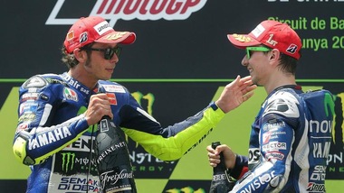 MotoGp, Lorenzo: "Valentino Rossi il più grande della storia"