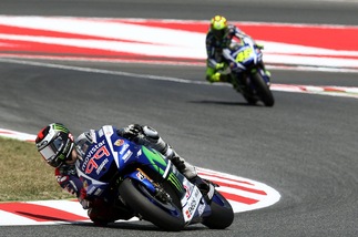 MotoGp, test Qatar: Lorenzo più veloce, Rossi terzo