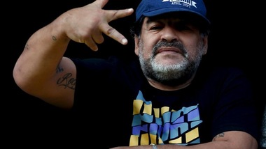 Maradona attacca il Napoli: «Non è solo colpa di Higuain»